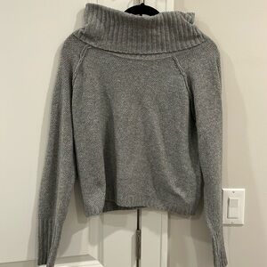 Grey sweater